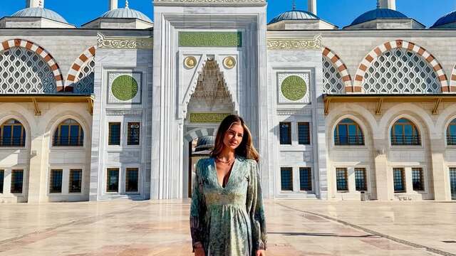 Çamlıca Camii'ni keşfetti