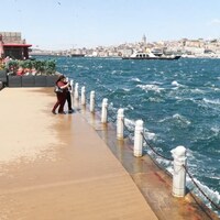 Kuvvetli rüzgar ve sağanak yağmur uyarısı!
