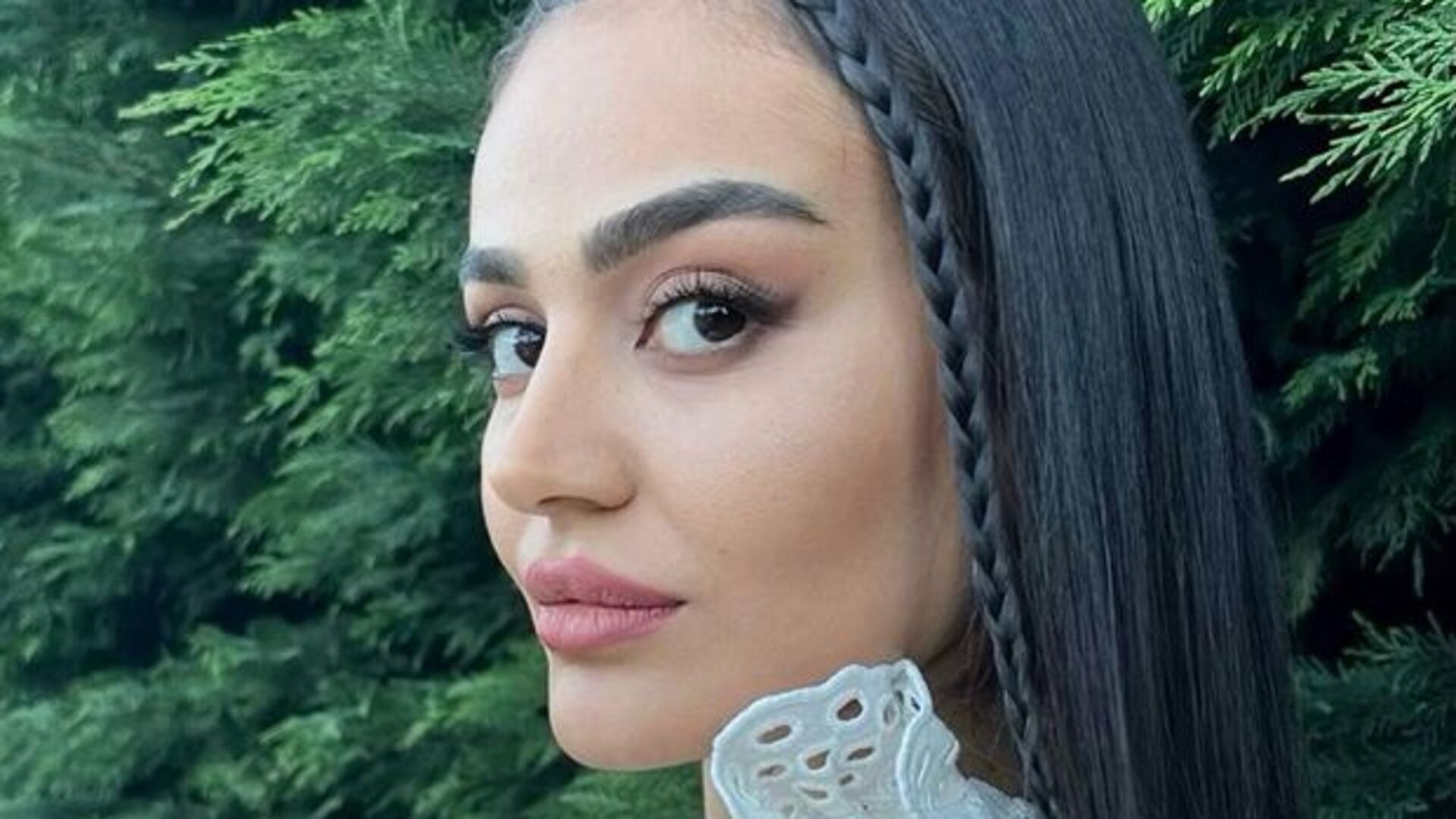 Elif Buse Doğan'dan Sessizliğe Karşı Çarpıcı Açıklama: 'Konuşmamak Mümkün Değil!'