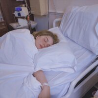 Kanserle mücadele eden Evre Başak Clarke hayatını kaybetti