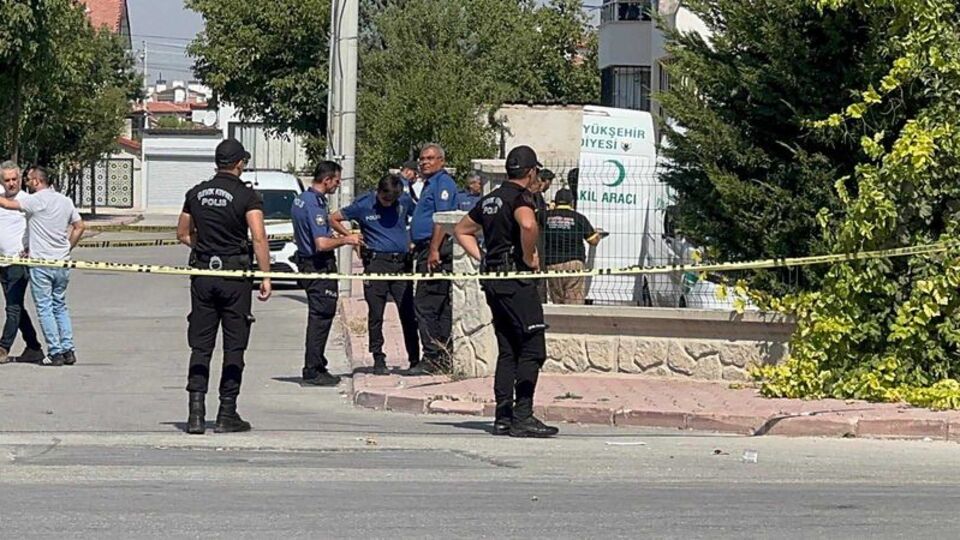 Baba ile 11 yaşındaki oğluna kanlı pusu!