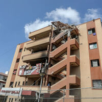 İsrail Gazze'de hastaneye saldırdı!