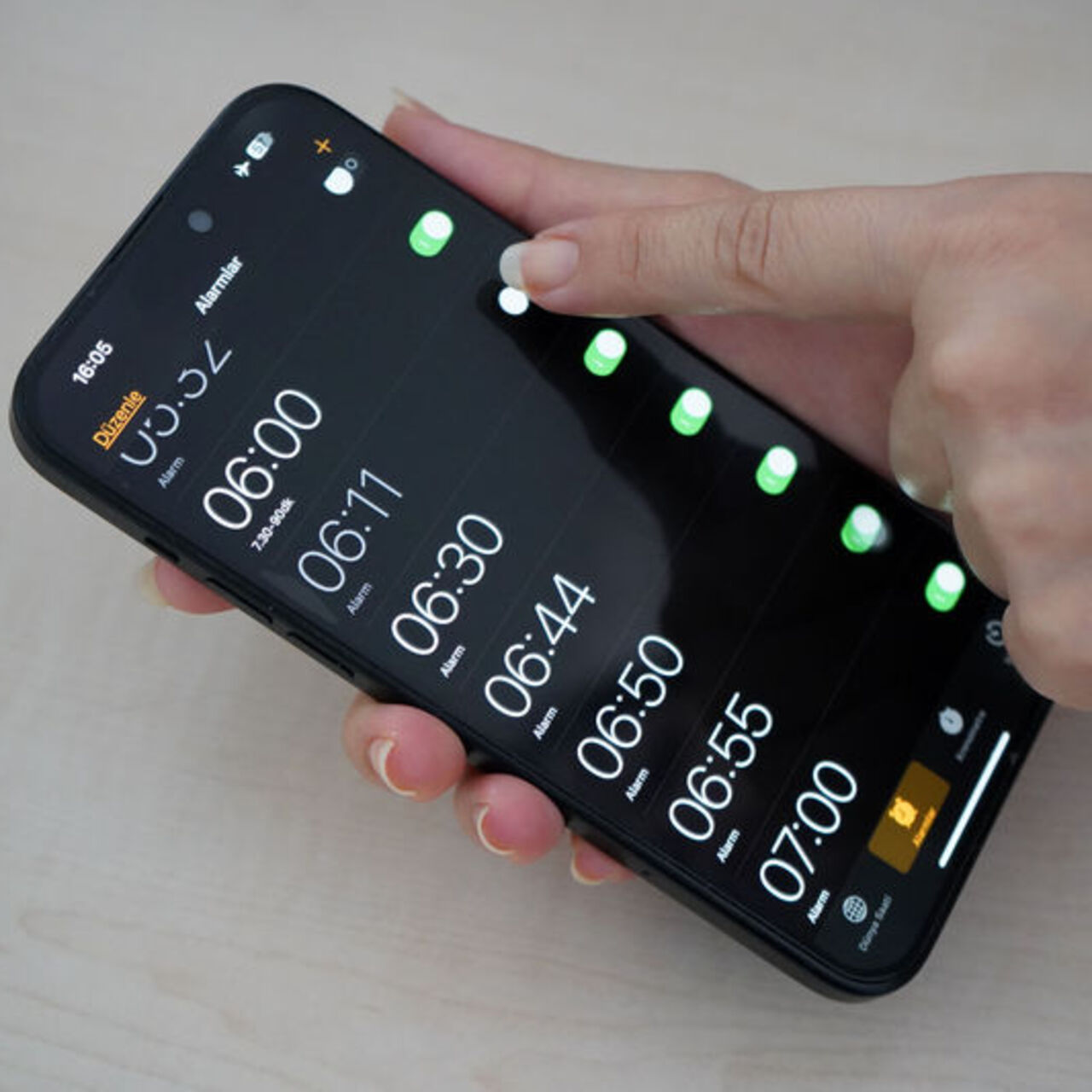 Alarm sesine alışan beyin uyanmayı reddediyor