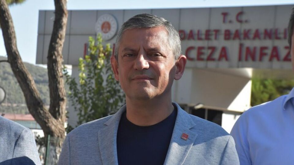 Özel'den Murat Çalık açıklaması