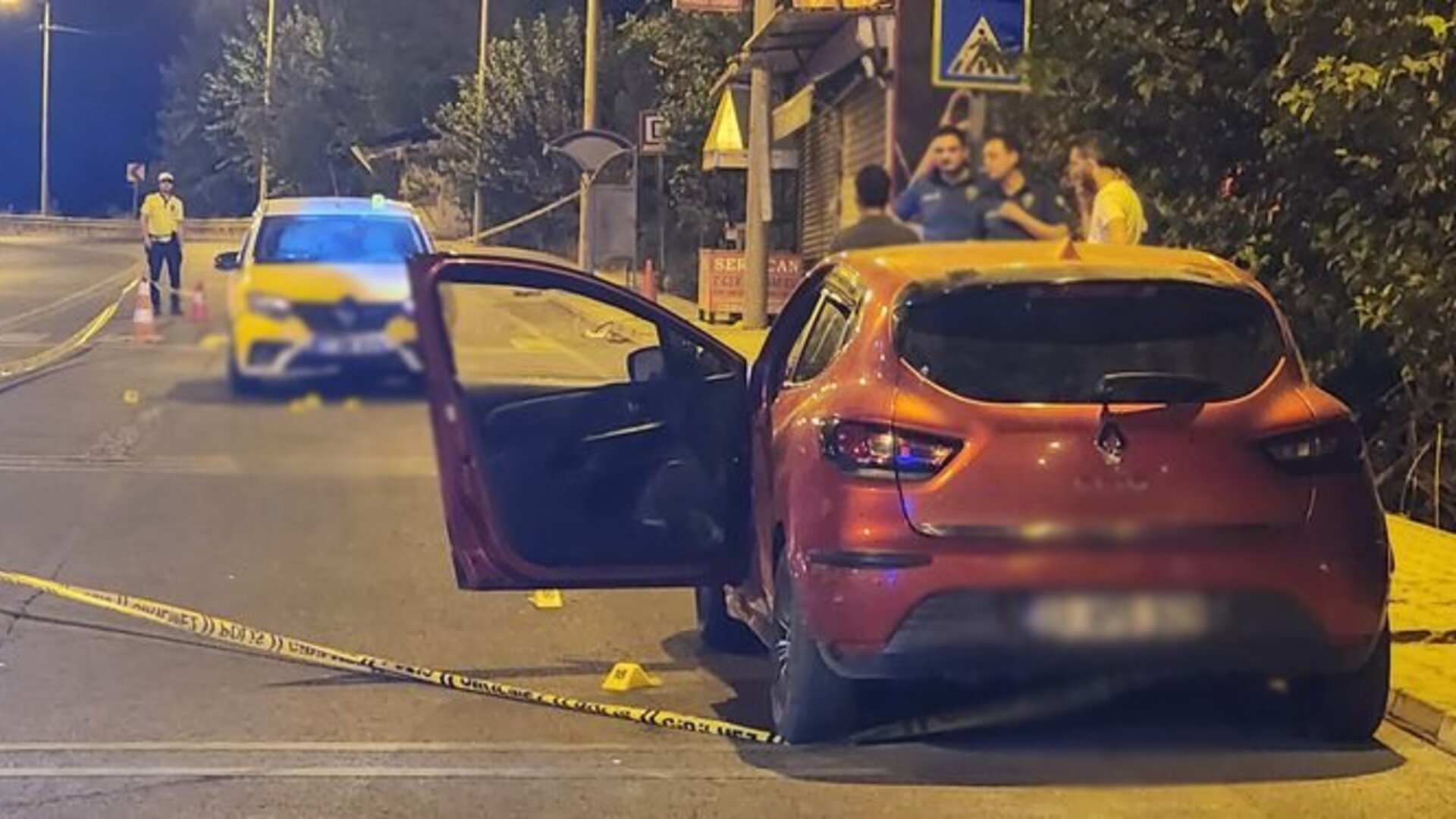 Diyarbakır'da Silahlı Kargaşa: 2 Can Pahasına Biten Hesaplaşma, 5 Yaralı