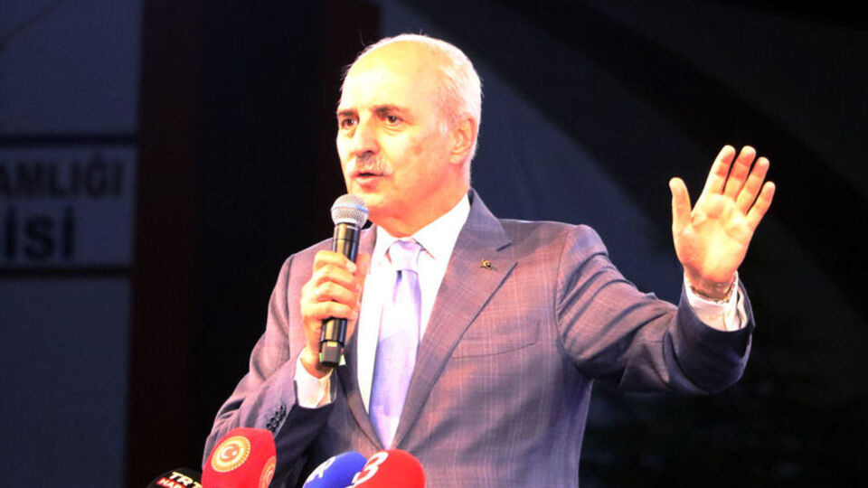 "Bu millet Allah'tan başka kimsenin önünde eğilmez"