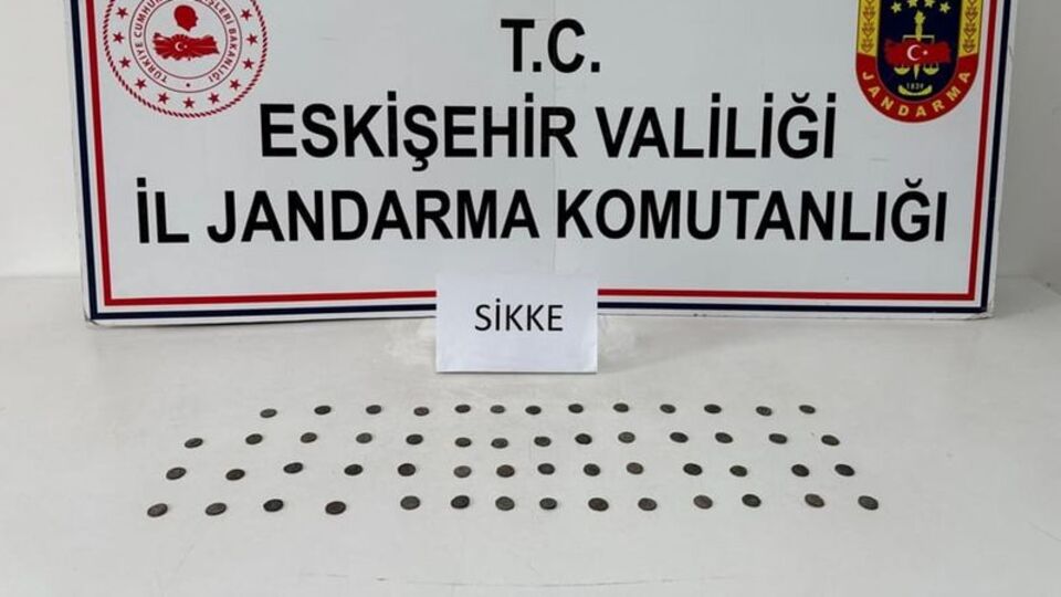 Tarihi eser niteliğinde 55 sikke ele geçirildi