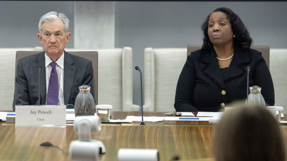 Fed üyesi Trump'ı mahkemeye verecek