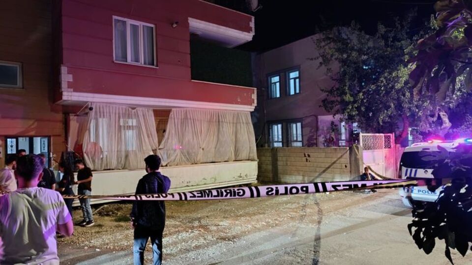 12 yaşındaki çocuk babasını bıçakladı