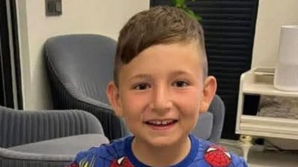 Üzerine tarım aleti devrilen çocuk öldü