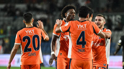 Başakşehir, Universitatea Craiova karşısında