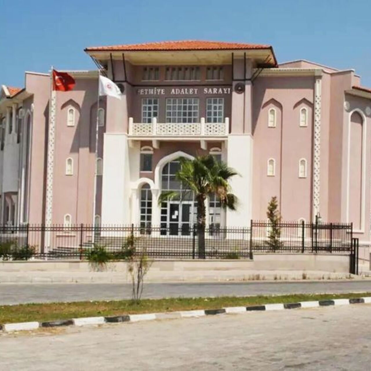 FETÖ firarisi eski emniyet müdürü yakalandı