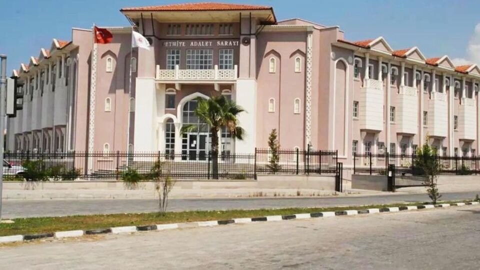 FETÖ firarisi eski emniyet müdürü yakalandı