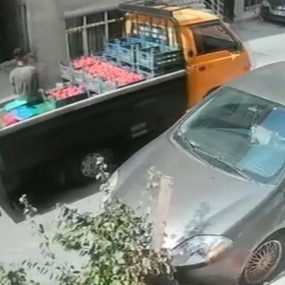 Müşterisine çarpıp kaçtı!