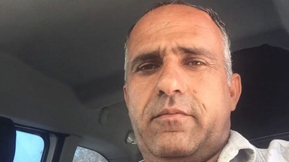 Oto galericiyi döverek öldürdüler!