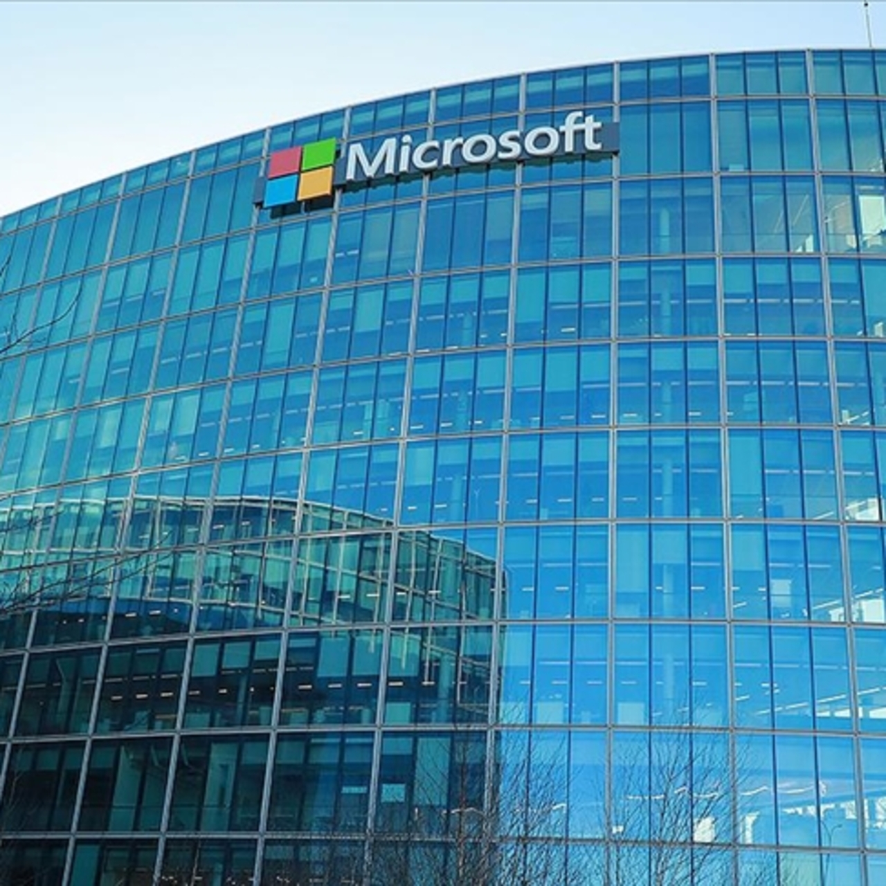 Microsoft, İsrail ile işbirliğini protesto eden iki çalışanını işten çıkardı
