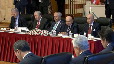 Eski Meclis Başkanları komisyonda