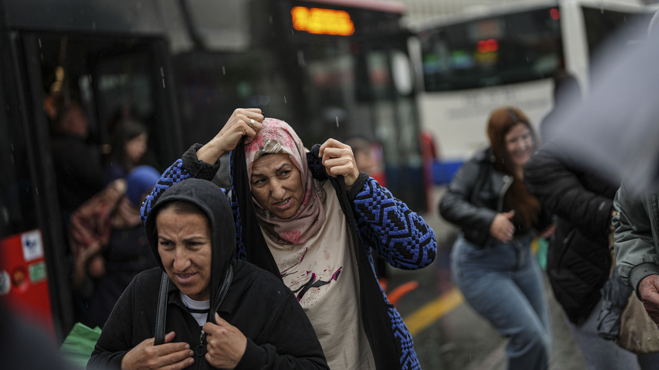 Sağanak yağmur uyarısı! Bu iller dikkat