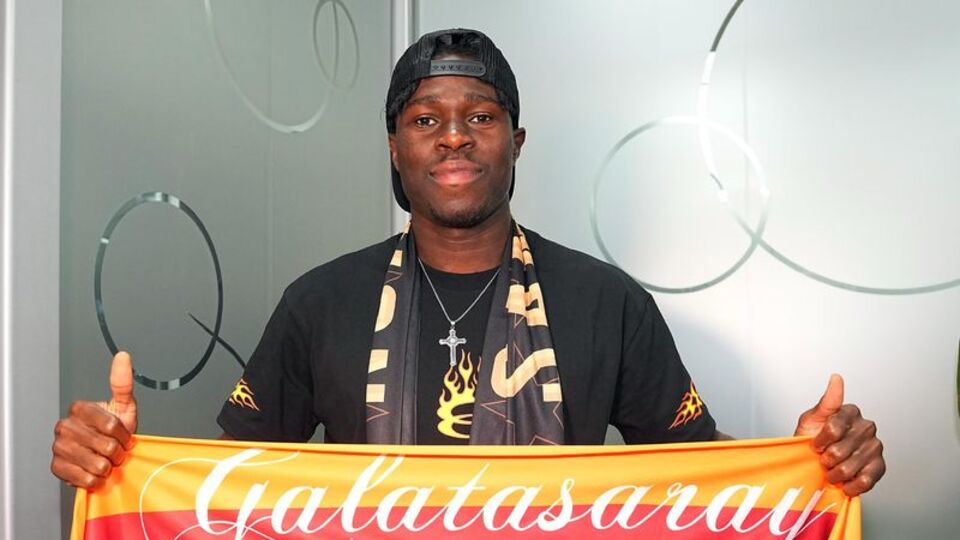 Aslan'ın 7. Fildişi Sahilli oyuncusu Singo!