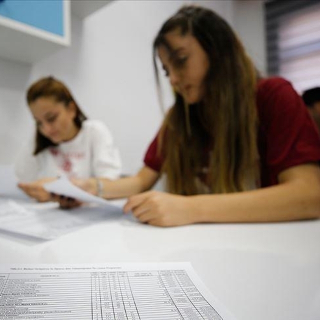 YKS'de ilk 1000 tıp, mühendislik, işletme ve tarihi seçti