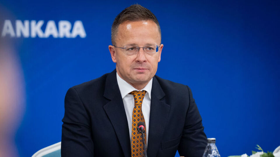 "AB uzun bir savaşa hazırlanıyor"