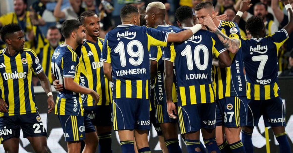 Fenerbahçe'nin Gençlerbirliği maçı kamp kadrosu açıklandı! - Fenerbahçe ...