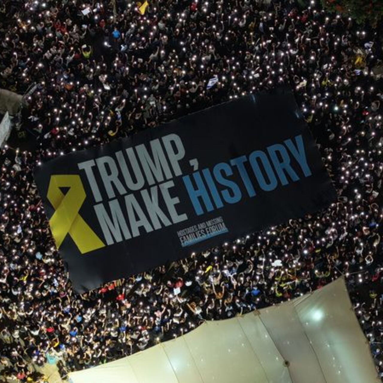 İsrail'de on binlerce kişi Trump'a seslendi