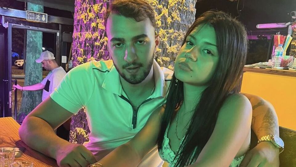 'Düğüne geldım yalanı'