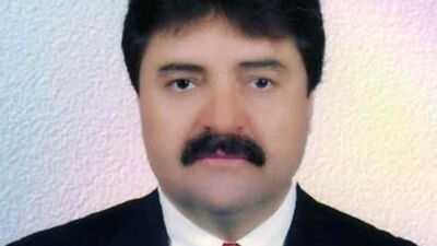 Merdivenin altına saklanıp öldürdü