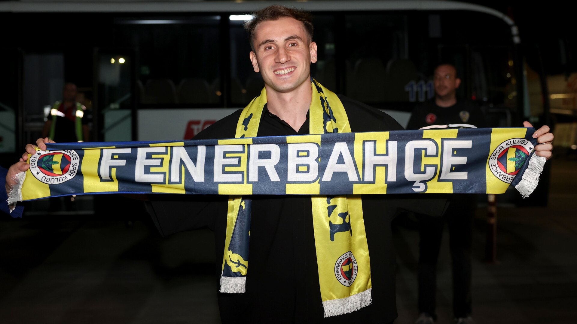 Fenerbahçe'den Bomba Transfer! Kerem Aktürkoğlu İstanbul'da