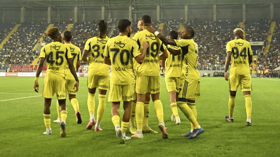 "Fenerbahçe'den özüne dönüş sinyali!"