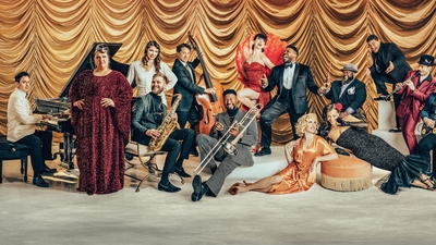 Açıkhavada Postmodern Jukebox şenliği