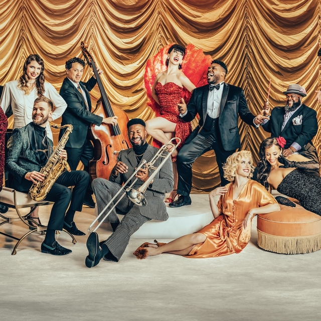 Açıkhavada Postmodern Jukebox şenliği