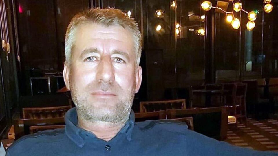 İş insanına otomobilde 4 kurşun!