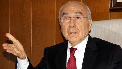 Aytaç Durak uçakta fenalaştı