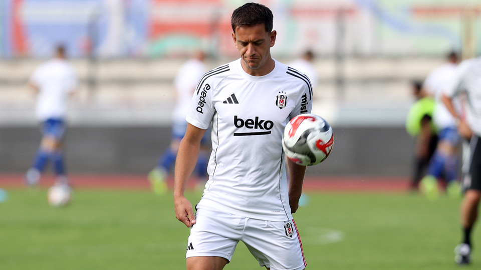 Hadziahmetovic İngiltere'ye kiralandı!