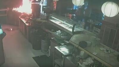 Mayonezin bitmesine sinirlenip ateşe verdi