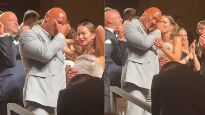 Gözyaşlarını tutamadı