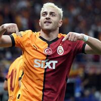 Barış Alper kalıyor!