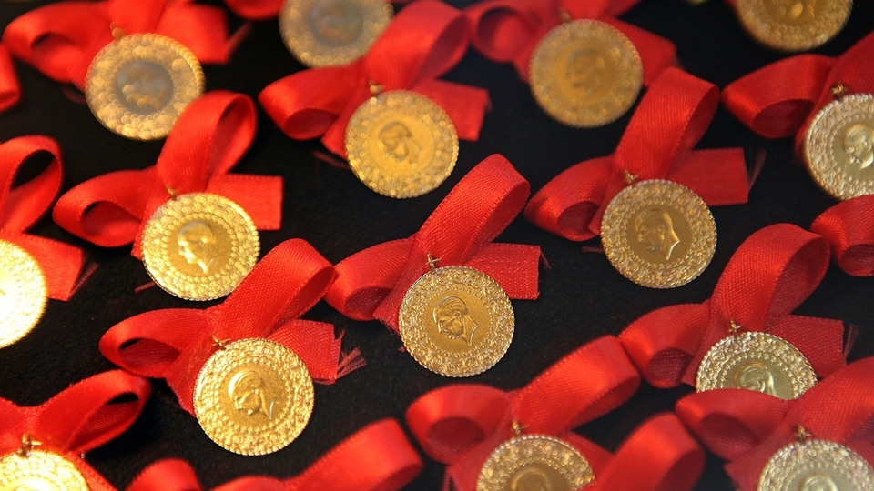 Altında rekor serisi