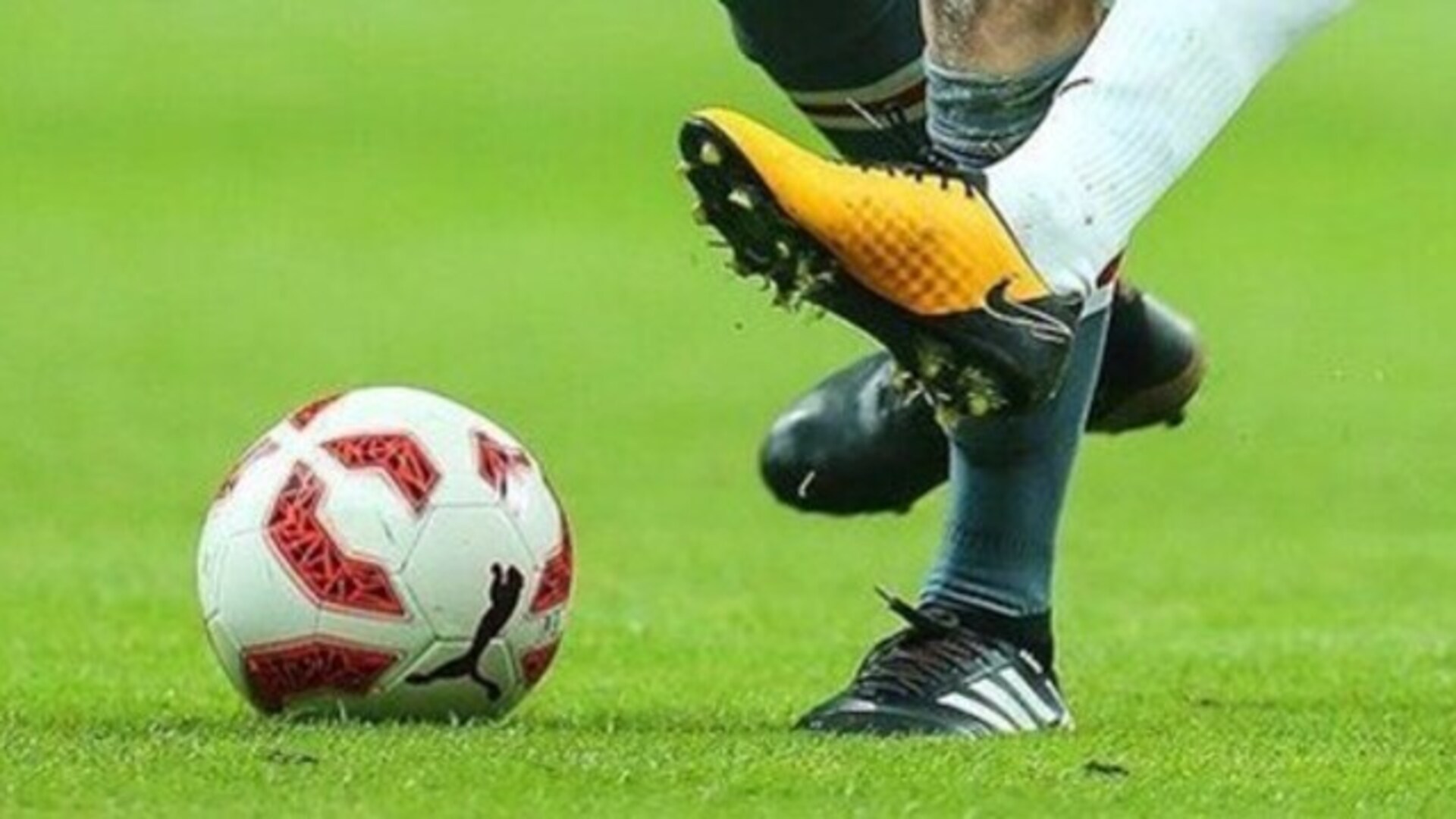 Transfer Pazarında Flaş Gelişme: Süper Lig ve Avrupa'da Son Tarih Açıklandı!