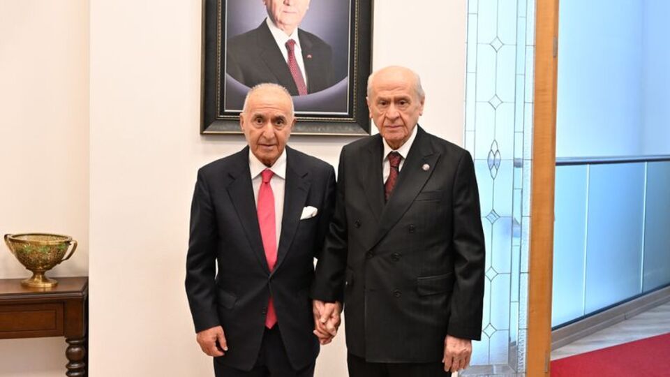 Bahçeli eski TBMM Başkanları'ndan Hikmet Çetin ile görüştü
