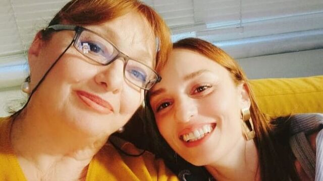 Neden ağlamadın da güldün?