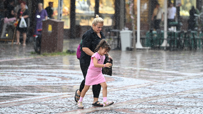 Gök gürültülü sağanak yağmur uyarısı! Bu bölgeler dikkat