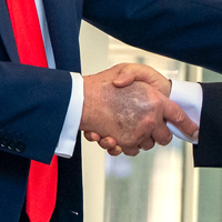"Trump öldü mü?" dedikodusu sona erdi
