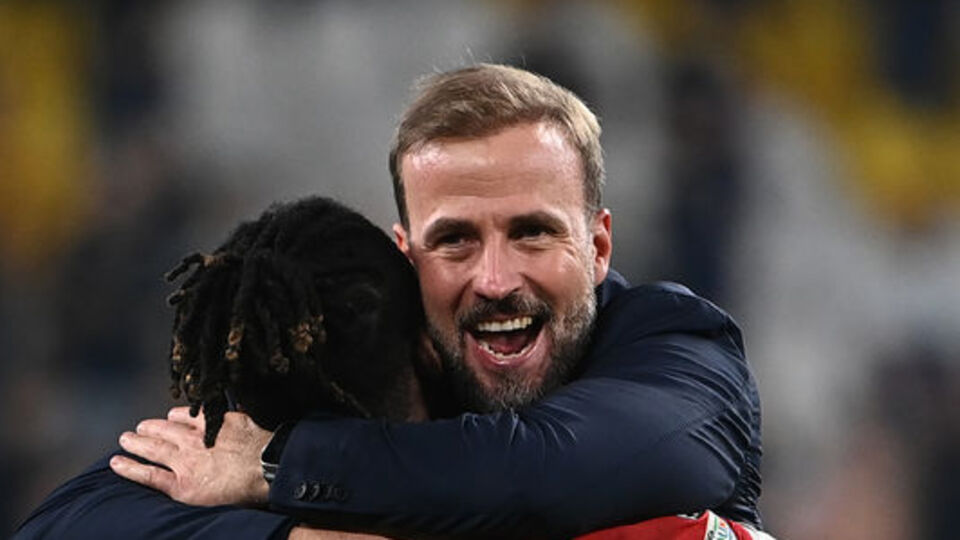 Hoeness'ten Fenerbahçe cevabı!