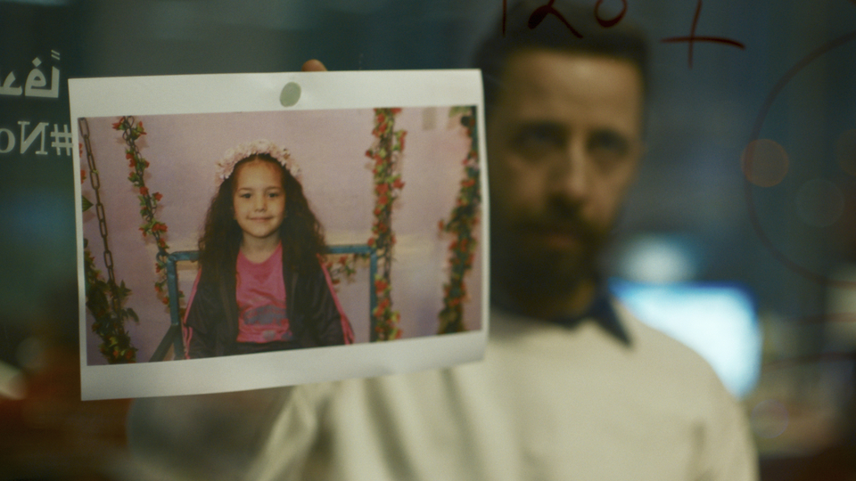 Filistinli kıza rekor alkış