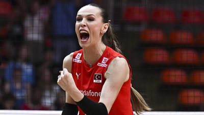 Eda Erdem: Bu takım yine tarih yazıyor!