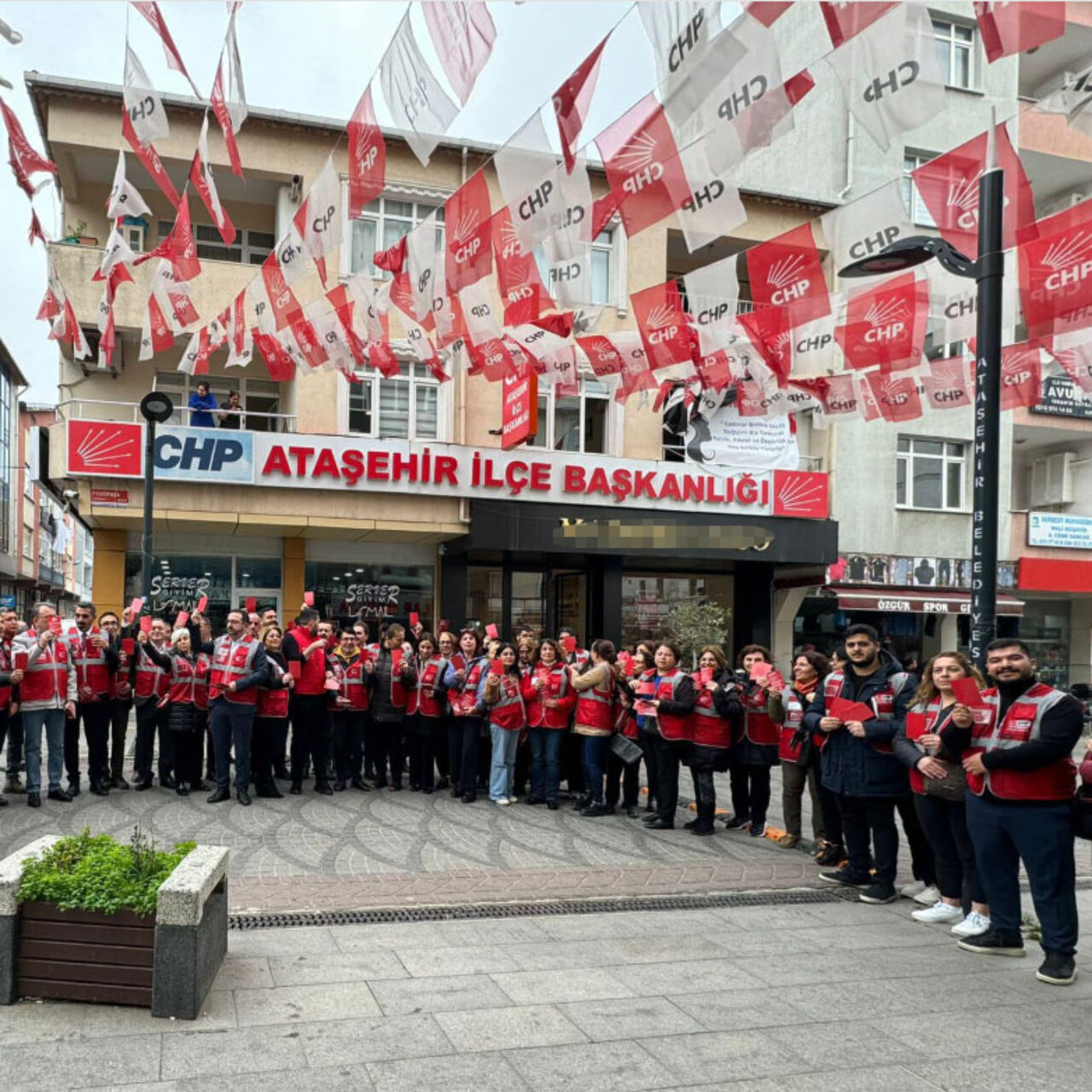 7 ilçede kongreler durduruldu
