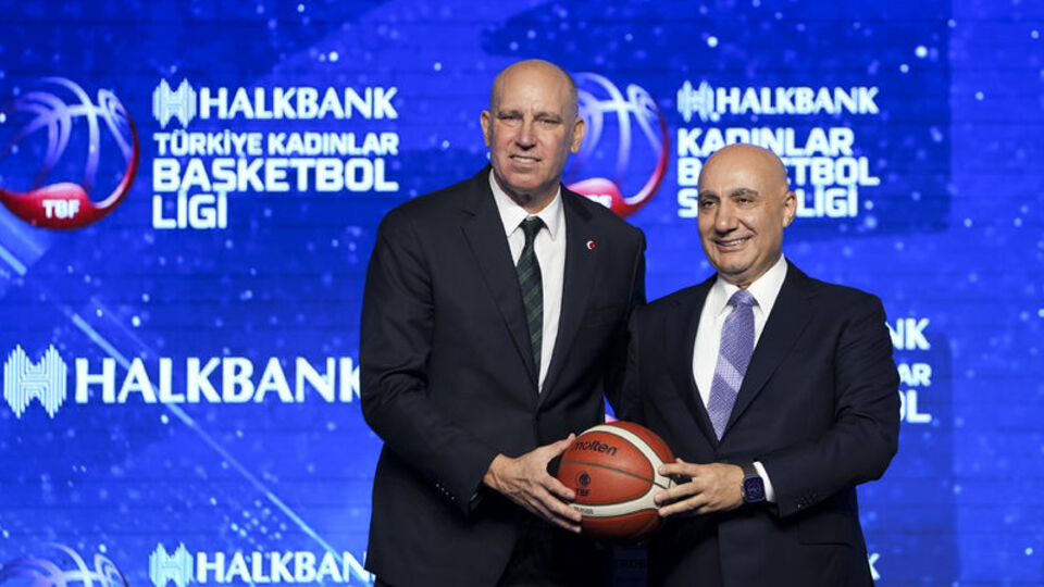 Kadın basketbol liglerinin isim sponsoru Halkbank oldu